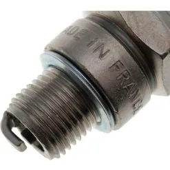 Bougie Champion L86C Pour Moteur Thermique -Promos CHAMPION Magasin 17040750 3