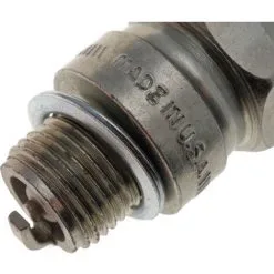 Bougie Champion RH10C Pour Moteur Thermique -Promos CHAMPION Magasin 17270991 3