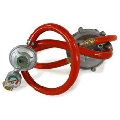 Groupe électrogène 3500W Hybride Essence/gaz CHAMPION Moteur OHV 4T 192 Cm³ Démarrage Electrique Et Manuel Autonomie 11h -Promos CHAMPION Magasin 58701418 4